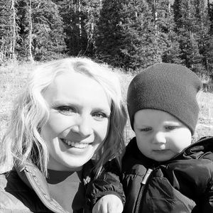 Meet your Posher, Whitney